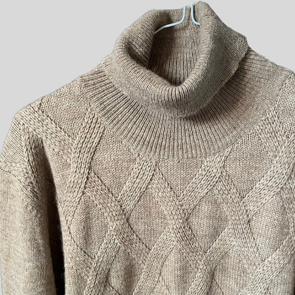 Hugo Boss Men's Sweater. Size: XXL. Excellent Condition. - Picture 4 of 14